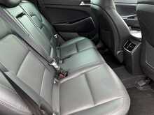 Hyundai TUCSON CRDi Premium - U11069