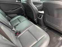 Hyundai TUCSON CRDi Premium - U11069