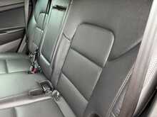 Hyundai TUCSON CRDi Premium - U11069