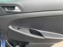 Hyundai TUCSON CRDi Premium - U11069