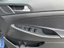 Hyundai TUCSON CRDi Premium - U11069