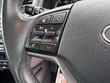 Hyundai TUCSON CRDi Premium - U11069