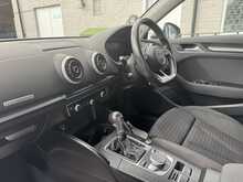 Audi A3 TFSI CoD Sport - U11093