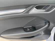 Audi A3 TFSI CoD Sport - U11093