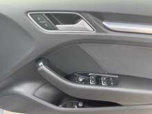 Audi A3 TFSI CoD Sport - U11093