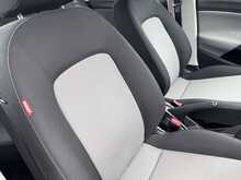 SEAT Ibiza SE - U11094