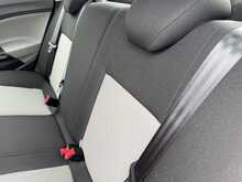 SEAT Ibiza SE - U11094