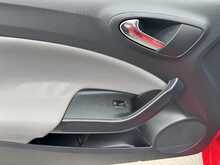 SEAT Ibiza SE - U11094