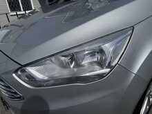 Ford C-Max T EcoBoost Titanium - U11100