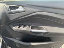 Ford C-Max T EcoBoost Titanium - U11100