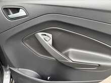 Ford Kuga TDCi EcoBlue ST-Line - U11126