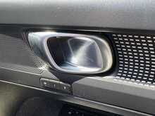 Volvo XC40 D3 R-Design - U11127