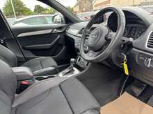Audi Q3 TFSI CoD S line Edition - U11156