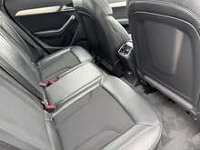 Audi Q3 TFSI CoD S line Edition - U11156