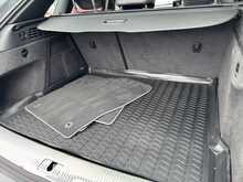Audi Q3 TFSI CoD S line Edition - U11156