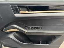 Porsche Cayenne T V6 - U11163