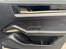 Porsche Cayenne T V6 - U11163