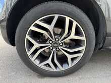 Land Rover Range Rover Evoque D180 R-Dynamic SE - U11165
