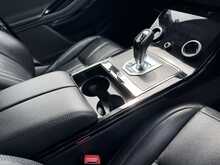 Land Rover Range Rover Evoque D180 R-Dynamic SE - U11165