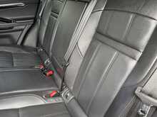 Land Rover Range Rover Evoque D180 R-Dynamic SE - U11165
