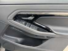 Land Rover Range Rover Evoque D180 R-Dynamic SE - U11165