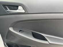 Hyundai TUCSON CRDi Blue Drive SE Nav - U11169