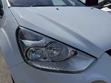 Ford S-Max TDCi Titanium - U11181