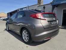 Honda Civic i-VTEC EX - U11194