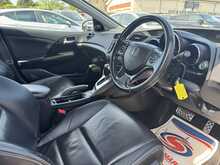 Honda Civic i-VTEC EX - U11194