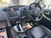 Honda Civic i-VTEC EX - U11194