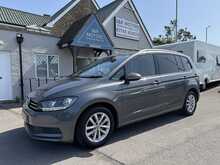 Volkswagen Touran TDI SE Family - U11196