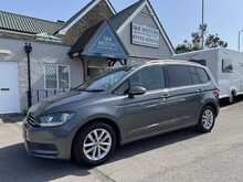 Volkswagen Touran TDI SE Family - U11196