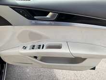 Audi A8 TDI V6 Sport Executive - U11199