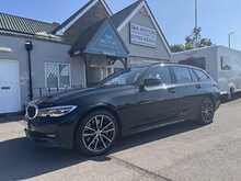 BMW 3 Series 330d MHT Sport Pro - U11222