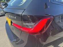 BMW 3 Series 330d MHT Sport Pro - U11222
