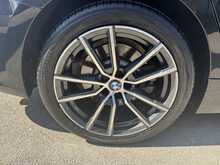 BMW 3 Series 330d MHT Sport Pro - U11222
