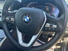 BMW 3 Series 330d MHT Sport Pro - U11222