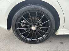 Mercedes-Benz B Class B200d AMG Line - U11223