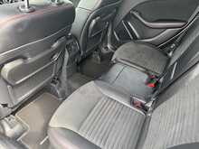 Mercedes-Benz B Class B200d AMG Line - U11223