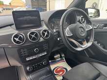 Mercedes-Benz B Class B200d AMG Line - U11223