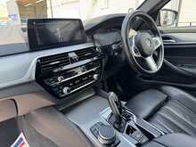 BMW 5 Series 530d M Sport - U11224