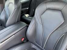 BMW 5 Series 530d M Sport - U11224