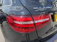 Mercedes-Benz GLC GLC220d AMG Line - U11233