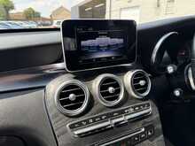 Mercedes-Benz GLC GLC220d AMG Line - U11233