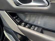 Land Rover Range Rover Velar D180 R-Dynamic HSE - U11245