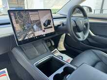 Tesla Model 3 Standard Range Plus - U11246