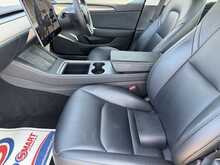 Tesla Model 3 Standard Range Plus - U11246