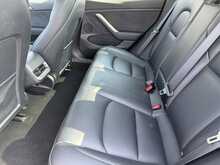 Tesla Model 3 Standard Range Plus - U11246