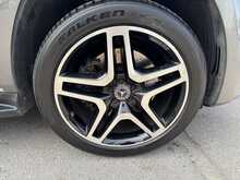 Mercedes-Benz GLS GLS350d V6 AMG Line - U11261