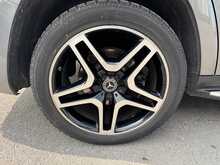 Mercedes-Benz GLS GLS350d V6 AMG Line - U11261